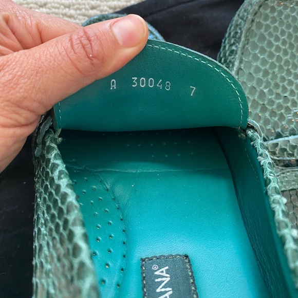 Dolce and Gabbana Teal snakeskin moccasins - Picture 2 of 9